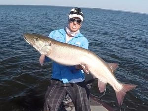 (Français) ! Want to catch MORE muskies???? Well.... @ Willie Stouts Bar and Grill | Toronto | Ontario | Canada